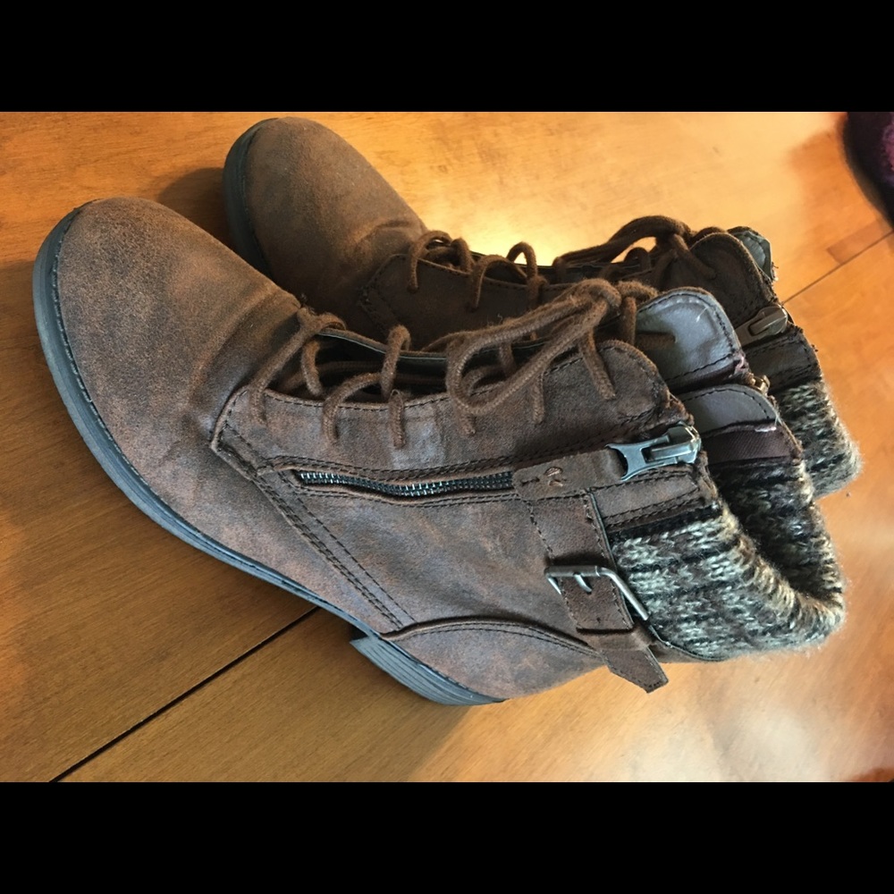 ankle boots